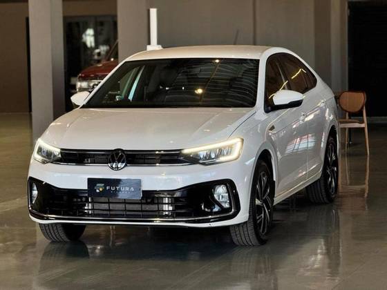VOLKSWAGEN VIRTUS 1.0 200 TSI HIGHLINE AUTOMÁTICO
